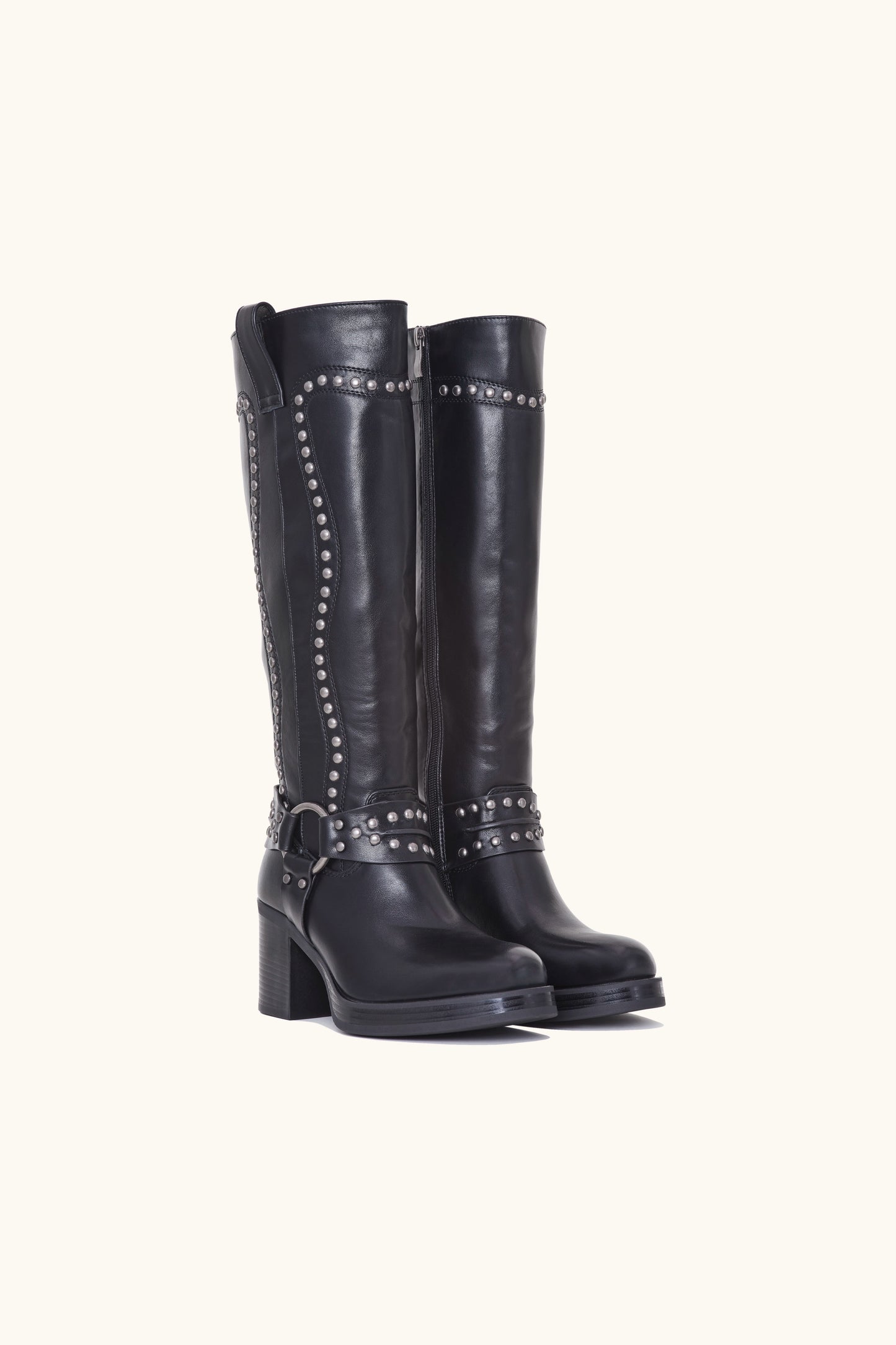 Boots with black studded details