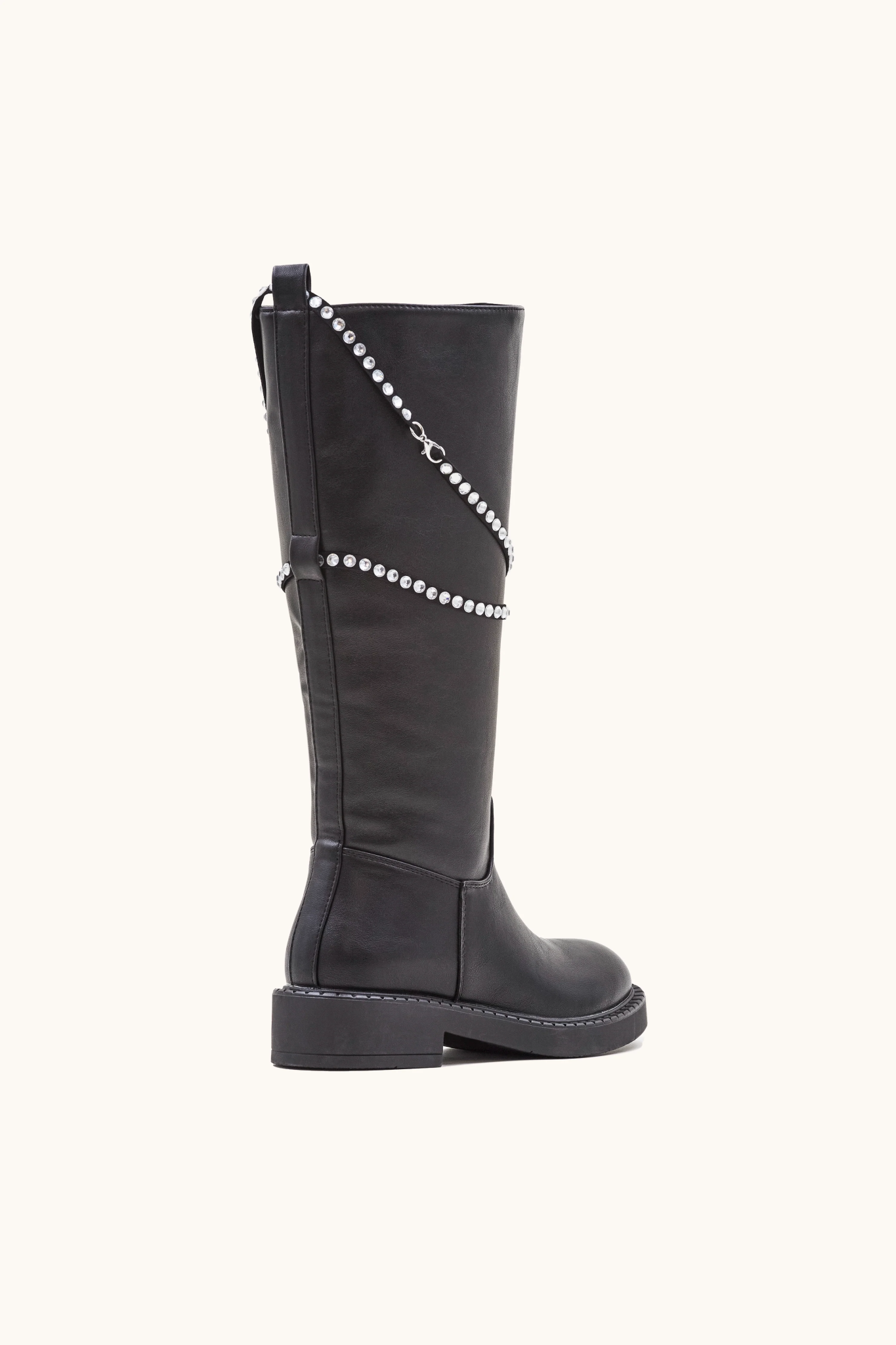 Cavalières with black rhinestones